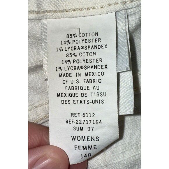 Eddie Bauer Women's White Embroidered Pocket Denim Ankle Jeans Size 14 - Picture 5 of 7